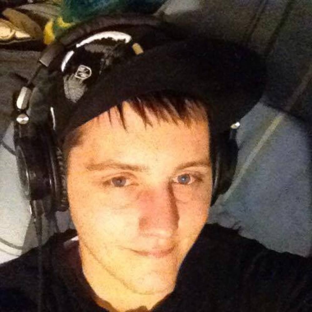 Meet your Posher, Justin